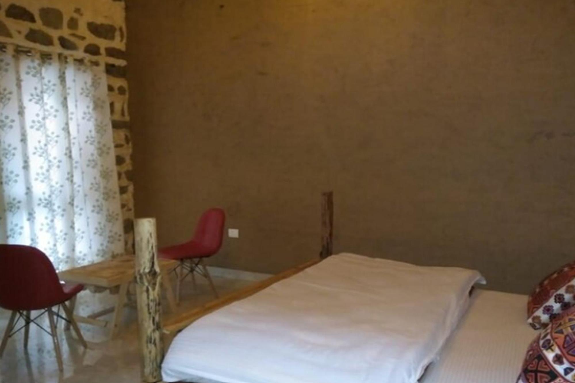 Offbeat Abodes - Tirthan Valley Banjar ภายนอก รูปภาพ